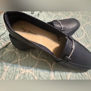 Easy Street Women's Dark Blue Loafers